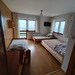 Wynajem Pokoi Maria Sowinska 3*